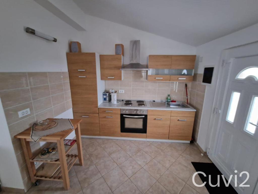 Vala Apartments Ровинь Экстерьер фото